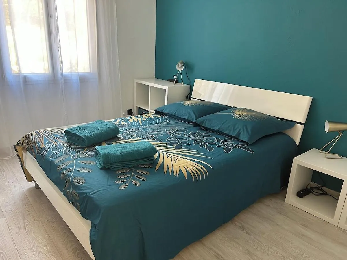 Villa Avec Piscine Neoules