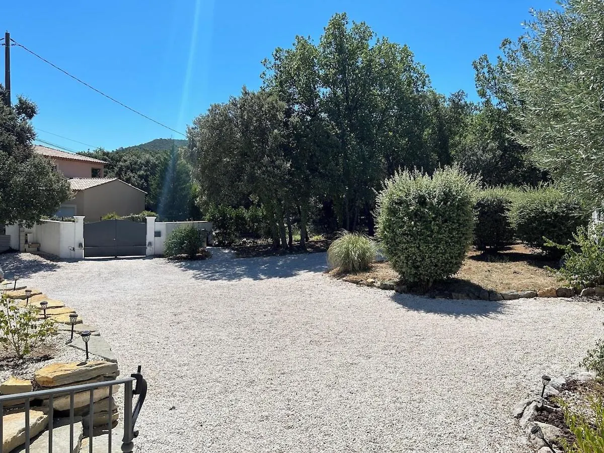 Villa Avec Piscine Neoules 0*,  France